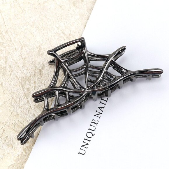 Gothic Spider Web Hair Claw Clip - Punk Style Halloween Accessory for All Ages - Picture 7 of 9